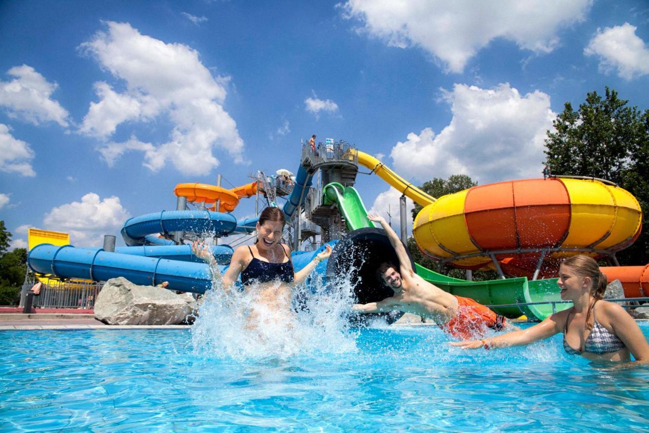 Happy Camp Mobile Homes In Camping Terme Catez Catez ob Savi Buitenkant foto