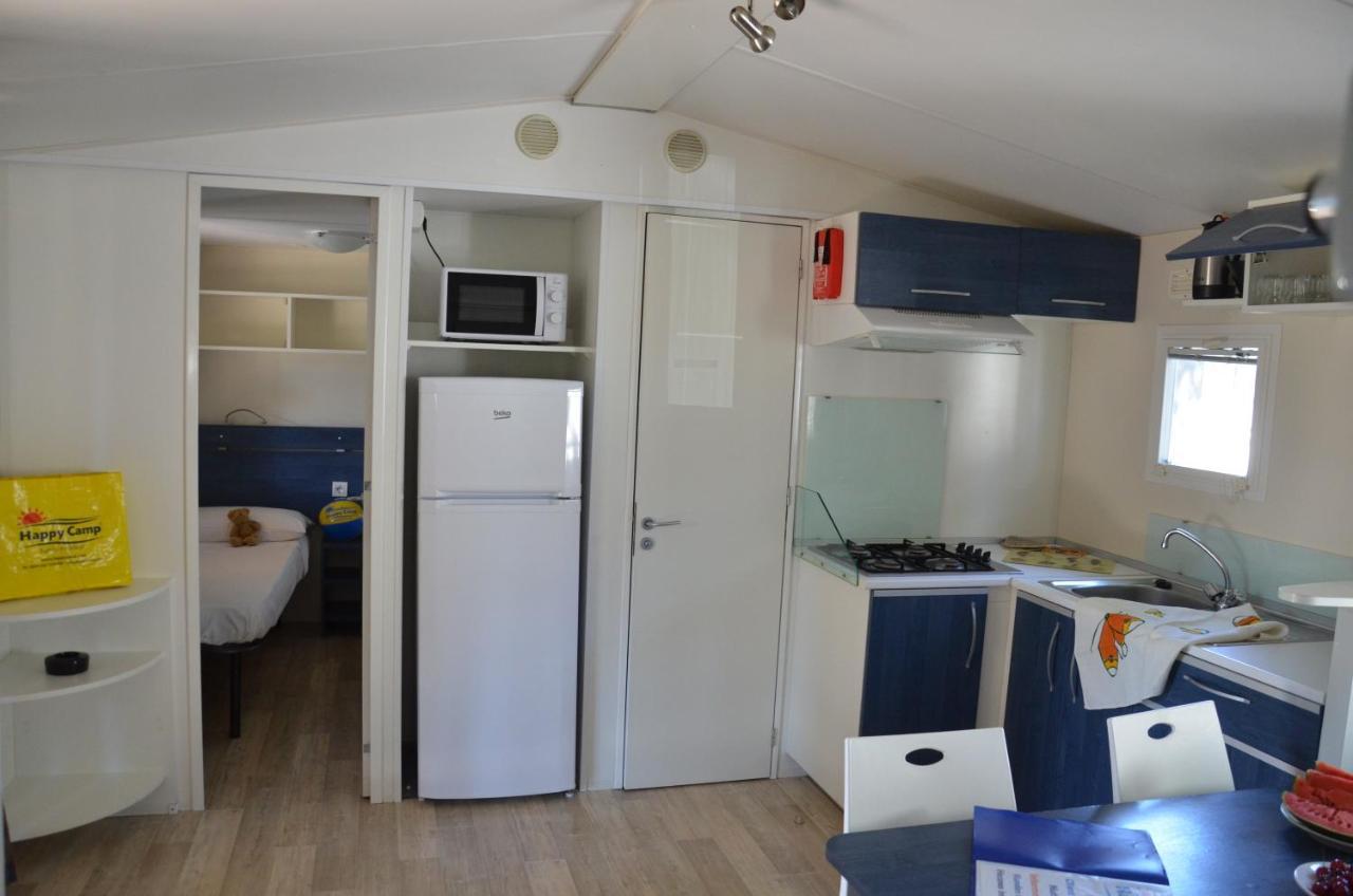 Happy Camp Mobile Homes In Camping Terme Catez Catez ob Savi Buitenkant foto