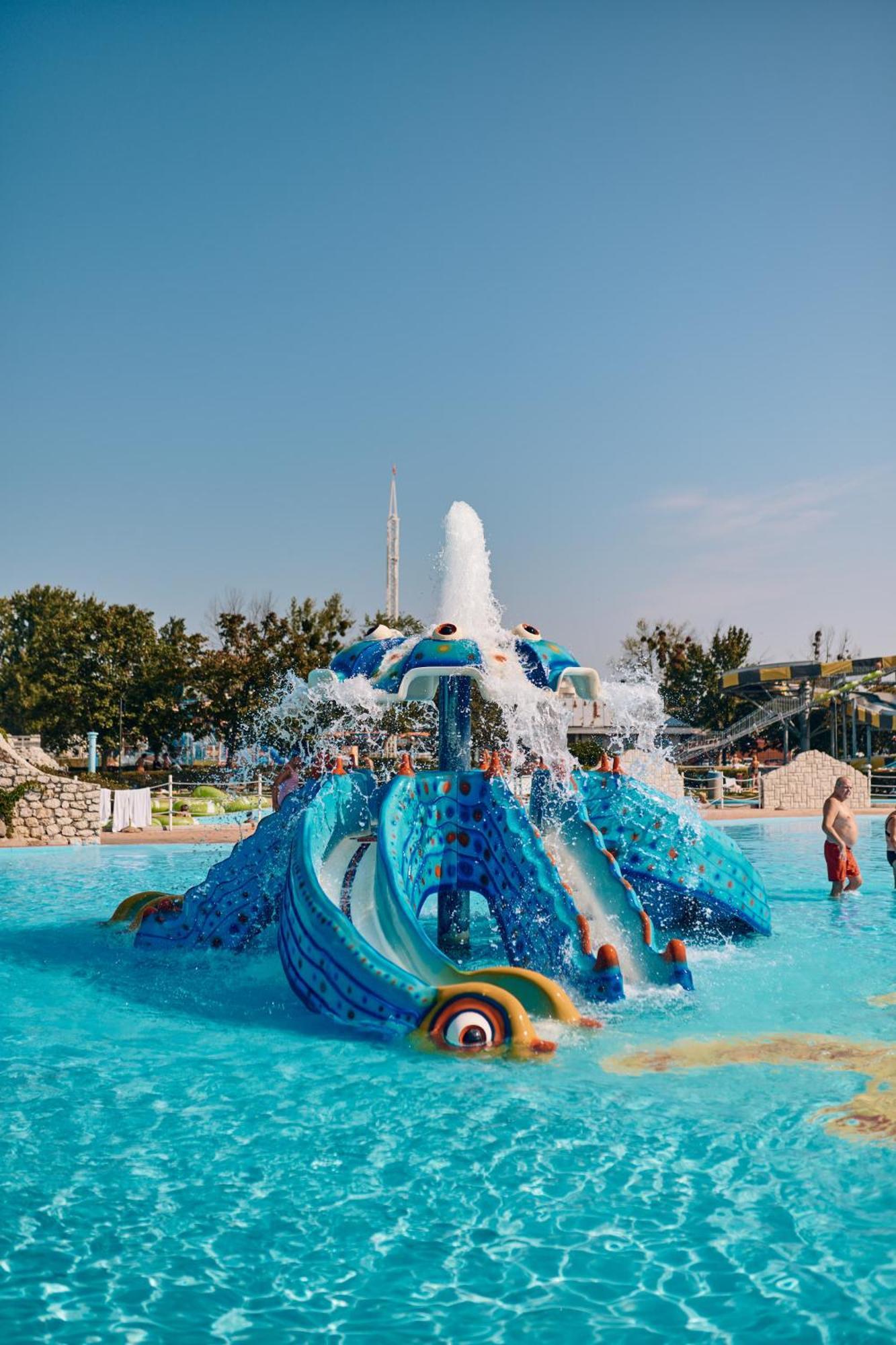 Happy Camp Mobile Homes In Camping Terme Catez Catez ob Savi Buitenkant foto